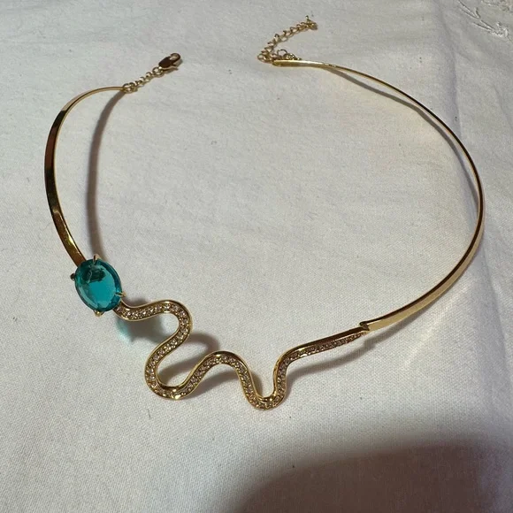 Gold Plated Snake Choker Necklace – Cubic Zirconia & Emerald Green Crystal - Picture 2 of 6